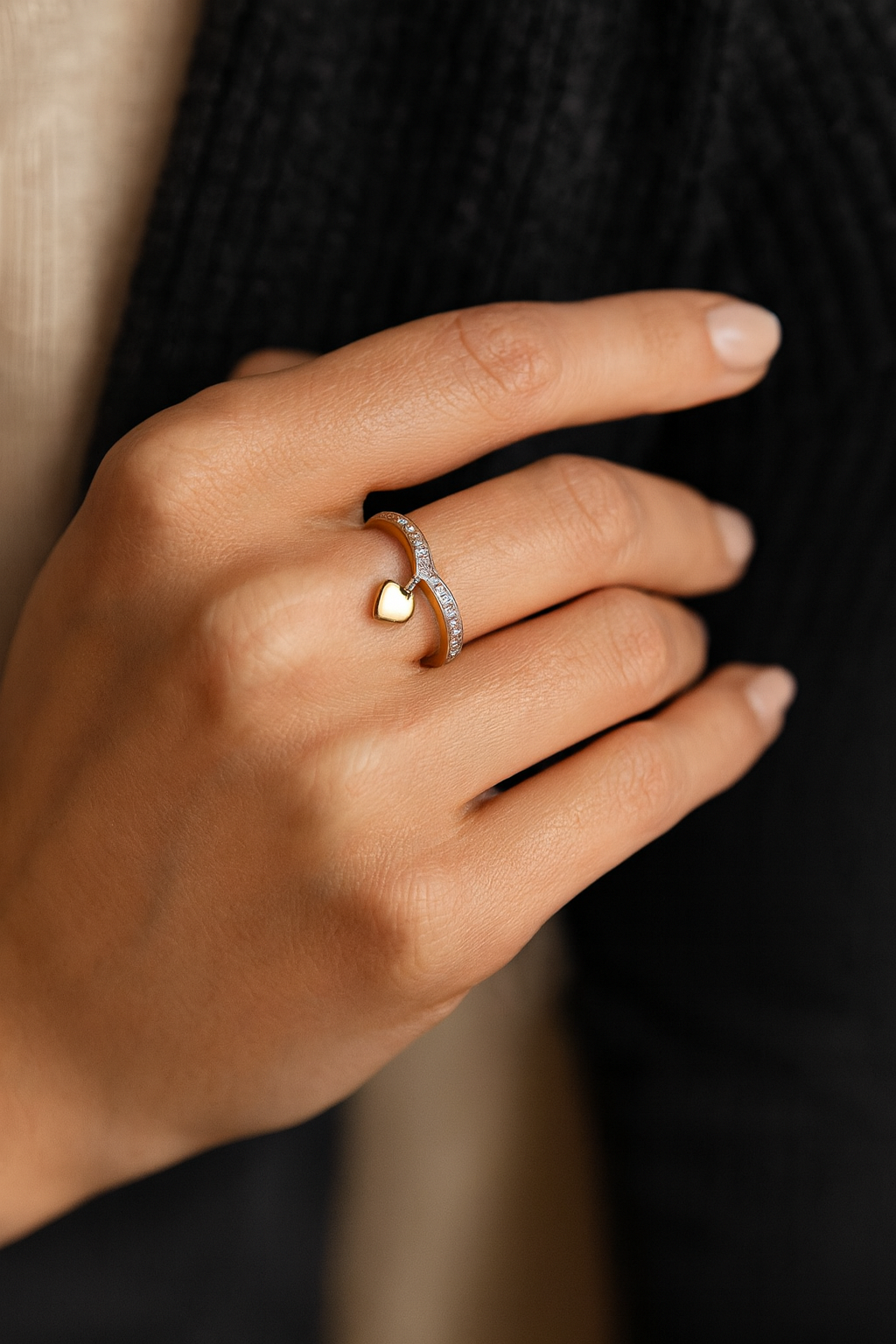 Dainty Love Ring