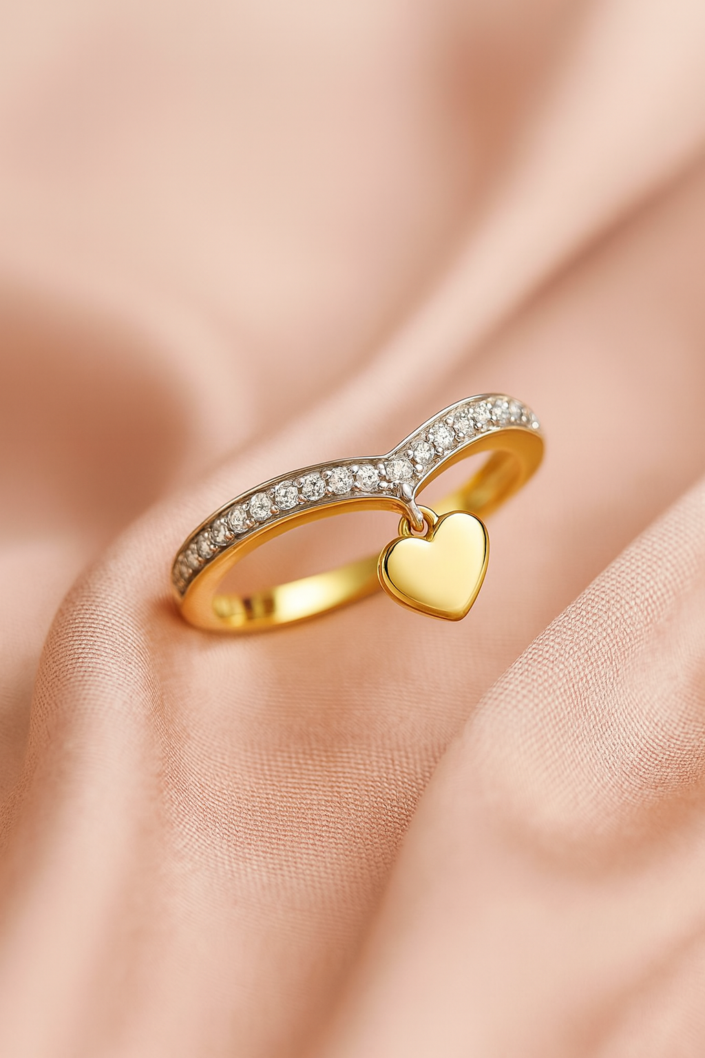 Dainty Love Ring